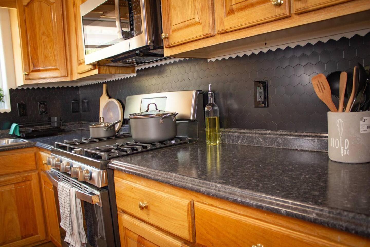 Azul Oasis 3br Modern Comfort * Albuquerque